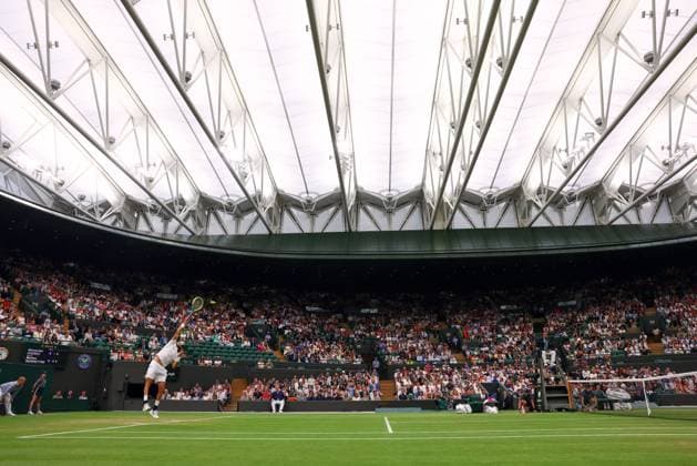 Mandatory Credit: Photo by Simon Dael Shutterstock (14001530gk) Matteo Berrettini during his third round match Wimbledon Tennis Championships, Day 6, The All England Lawn Tennis and Croquet Club, London, UK - 08 Jul 2023 Wimbledon Tennis Championships, Day 6, The All England Lawn Tennis and Croquet Club, London, UK - 08 Jul 2023  Copyright: xSimonxDael Shutterstockx 14001530gk