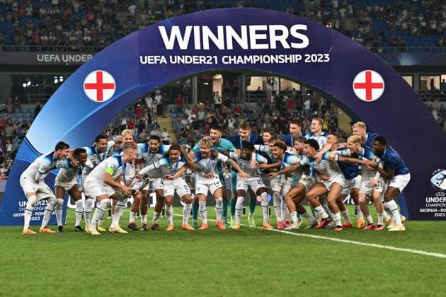 BATUMI, GEORGIA - JULY 8: England s players celebrate with the trophy after winning the UEFA European Under-21 Championship final match between England and Spain on July 8, 2023 on Adjarabet Arena in Batumi, G England v Spain - UEFA Under-21 Euro 2023 Final Copyright: xSebastianxFrejx