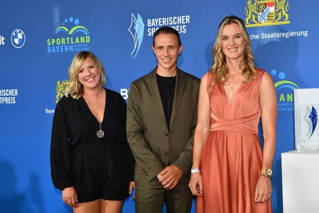 Claudia Koreck, Eric Frenzel, Denise Herrmann-Wick Bayerischer Sportpreis 2023 Preis, Ehrung, Verleihung BMW Welt München 08. Juli 2023