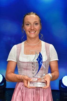 Katherian Schmid Bayerischer Sportpreis 2023 Preis, Ehrung, Verleihung BMW Welt München 08. Juli 2023