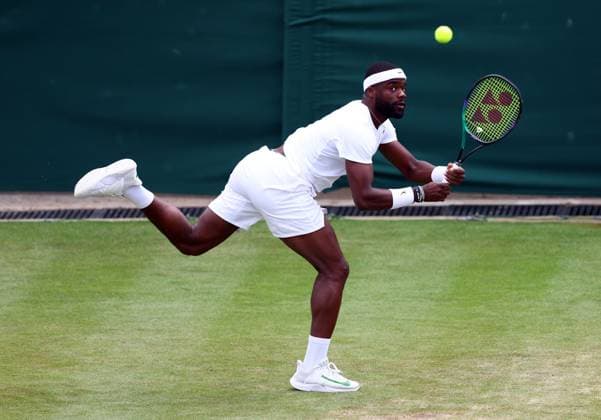 Mandatory Credit: Photo by Simon Dael Shutterstock (14003009ag) Frances Tiafoe during his third round match Wimbledon Tennis Championships, Day 7, The All England Lawn Tennis and Croquet Club, London, UK - 09 Jul 2023 Wimbledon Tennis Championships, Day 7, The All England Lawn Tennis and Croquet Club, London, UK - 09 Jul 2023  Copyright: xSimonxDael Shutterstockx 14003009ag