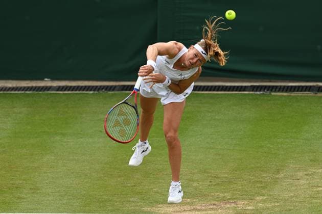 The Wimbledon Grand Slam tennis tournament, July 9, 2023, London. Czech tennis player Marie Bouzkova. (CTKxPhoto SidorjakxMartin) CTKPhotoP2023070903331  CTKPhotoP2023070903331