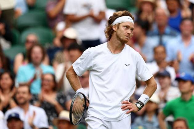 Mandatory Credit: Photo by Simon Dael Shutterstock (14003009by) Andrey Rublev during his fourth round match Wimbledon Tennis Championships, Day 7, The All England Lawn Tennis and Croquet Club, London, UK - 09 Jul 2023 Wimbledon Tennis Championships, Day 7, The All England Lawn Tennis and Croquet Club, London, UK - 09 Jul 2023  Copyright: xSimonxDael Shutterstockx 14003009by