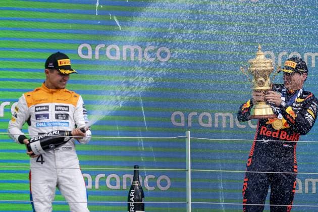 SILVERSTONE - Lando Norris (McLaren) and Max Verstappen (Red Bull Racing) on the podium during the Grand Prix of Great Britain at the Silverstone Circuit. ANP SEM VAN DER WAL F1 Grand Prix of Great Britain 2023 xVIxANPxSportx xxANPxIVx 473331316 originalFilename: 473331316.jpg