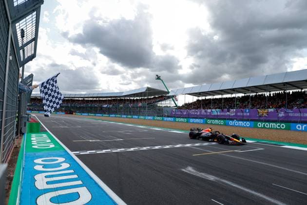 Sport Bilder des Tages 1 Max Verstappen (NLD, Oracle Red Bull Racing), F1 Grand Prix of Great Britain at Silverstone Circuit on July 9, 2023 in Silverstone, Great Britain. (Photo by HOCH ZWEI) Silverstone Great Britain