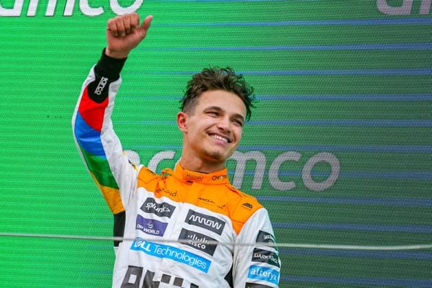 FORMULA 1 ARAMCO BRITISH GRAND PRIX 2023, 09 07 2023 Lando Norris 4 (GBR), McLaren MCL60 celebrates p2 on the podium during the FORMULA 1 ARAMCO BRITISH GRAND PRIX 2023 at the Silverstone Circuit, Silverstone, United Kingdom on 9 July 2023 Editorial Use Only Copyright: xPhilxDuncanx ESM-0744-0028
