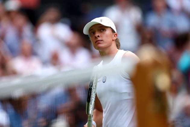 Mandatory Credit: Photo by Simon Dael Shutterstock (14003009fu) Iga Swiatek celebrates victory in her fourth round match Wimbledon Tennis Championships, Day 7, The All England Lawn Tennis and Croquet Club, London, UK - 09 Jul 2023 Wimbledon Tennis Championships, Day 7, The All England Lawn Tennis and Croquet Club, London, UK - 09 Jul 2023  Copyright: xSimonxDael Shutterstockx 14003009fu