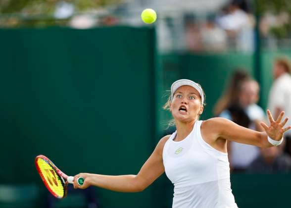 Sonja Zhiyenbayeva (GER) Maedchen Einzel GS Tennis - Wimbledon 2023 - Grand Slam ITF ATP, Tennis Herren WTA, Tennis Damen - AELTC - London - - Great Britain - 9 July 2023. Copyright: xJuergenxHasenkopfx