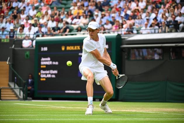 Wimbledon Championships Day 7 Jannik Sinner (ITA) during his fourth round match at the 2023 Wimbledon Championships at the AELTC in London, UK on July 9, 2023. Photo by Corinne Dubreuil ABACAPRESS.COM London United Kingdom  Copyright: xDubreuilxCorinne ABACAx 860097_065 DubreuilxCorinne ABACAx 860097_065