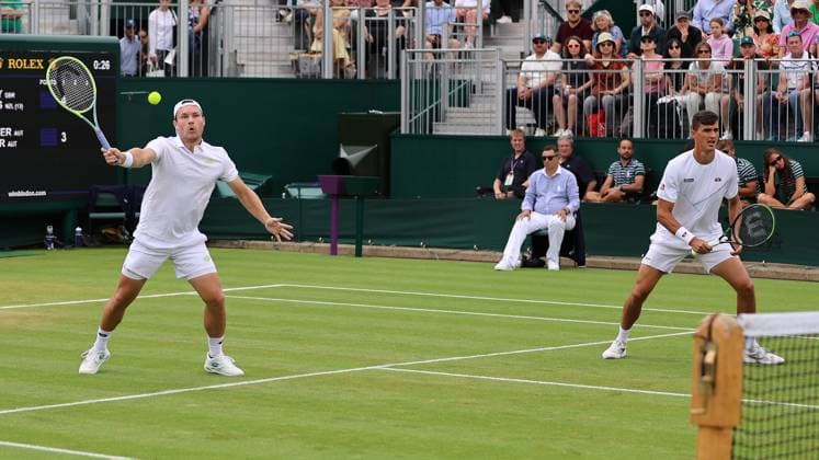 TENNIS - Wimbledon 2023 LONDON,ENGLAND,10.JUL.23 - TENNIS - ATP, Tennis Herren World Tour, Wimbledon, Grand Slam. Image shows Lucas Miedler and Alexander Erler (AUT).  GEPAxpictures xAlanxGrieves