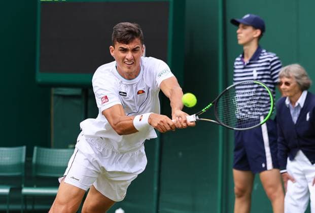 TENNIS - Wimbledon 2023 LONDON,ENGLAND,10.JUL.23 - TENNIS - ATP, Tennis Herren World Tour, Wimbledon, Grand Slam. Image shows Alexander Erler (AUT).  GEPAxpictures xAlanxGrieves