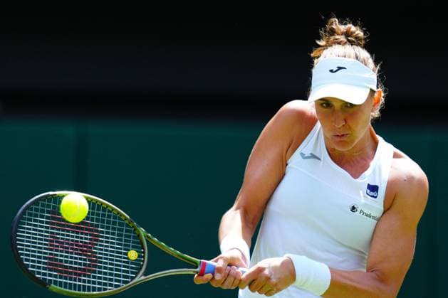 Mandatory Credit: Photo by Javier Garcia Shutterstock (14003748y) Beatriz Haddad Maia during her fourth round match Wimbledon Tennis Championships, Day 8, The All England Lawn Tennis and Croquet Club, London, UK - 10 Jul 2023 Wimbledon Tennis Championships, Day 8, The All England Lawn Tennis and Croquet Club, London, UK - 10 Jul 2023  Copyright: xJavierxGarcia Shutterstockx 14003748y