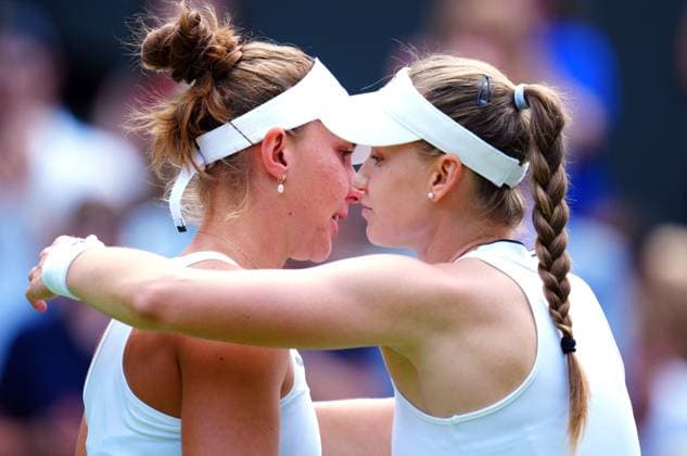 Mandatory Credit: Photo by Javier Garcia Shutterstock (14003748bp) Beatriz Haddad Maia upset after sustaining an injury and having to retire during her fourth round match. She is consoled by her opponent Elena Rybakina Wimbledon Tennis Championships, Day 8, The All England Lawn Tennis and Croquet Club, London, UK - 10 Jul 2023 Wimbledon Tennis Championships, Day 8, The All England Lawn Tennis and Croquet Club, London, UK - 10 Jul 2023  Copyright: xJavierxGarcia Shutterstockx 14003748bp