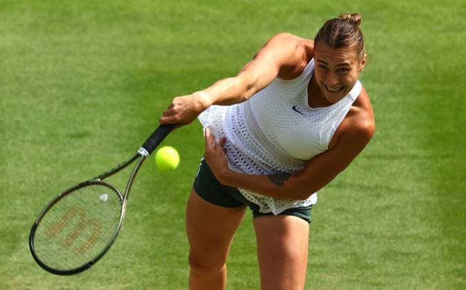 Mandatory Credit: Photo by Simon Dael Shutterstock (14003752bc) Aryna Sabalenka in action against Ekaterina Alexandrova Wimbledon Tennis Championships, Day 8, The All England Lawn Tennis and Croquet Club, London, UK - 10 Jul 2023 Wimbledon Tennis Championships, Day 8, The All England Lawn Tennis and Croquet Club, London, UK - 10 Jul 2023  Copyright: xSimonxDael Shutterstockx 14003752bc