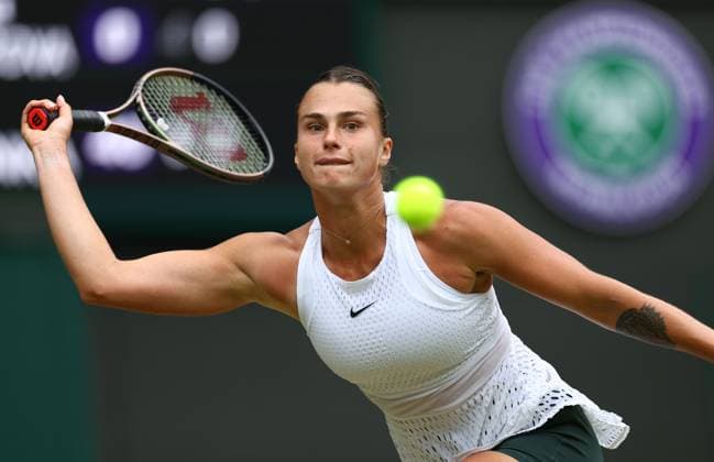 Mandatory Credit: Photo by Simon Dael Shutterstock (14003752bx) Aryna Sabalenka in action against Ekaterina Alexandrova Wimbledon Tennis Championships, Day 8, The All England Lawn Tennis and Croquet Club, London, UK - 10 Jul 2023 Wimbledon Tennis Championships, Day 8, The All England Lawn Tennis and Croquet Club, London, UK - 10 Jul 2023  Copyright: xSimonxDael Shutterstockx 14003752bx