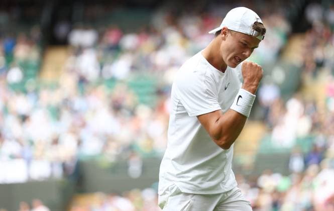 Mandatory Credit: Photo by Simon Dael Shutterstock (14003752cv) Holger Rune celebrates against Grigor Dimitrov Wimbledon Tennis Championships, Day 8, The All England Lawn Tennis and Croquet Club, London, UK - 10 Jul 2023 Wimbledon Tennis Championships, Day 8, The All England Lawn Tennis and Croquet Club, London, UK - 10 Jul 2023  Copyright: xSimonxDael Shutterstockx 14003752cv