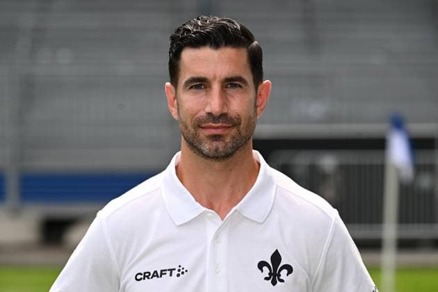 10.07.2023, xjhx, Fussball 1.Bundesliga, SV Darmstadt 98 - Fototermin Saison 2023 24, emspor, Co Trainer Ovid Hajou; SV Darmstadt 98; 1.BL, Porträttermin 2023 2024 (DFL DFB REGULATIONS PROHIBIT ANY USE OF PHOTOGRAPHS as IMAGE SEQUENCES and or QUASI-VIDEO) Darmstadt