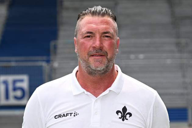 10.07.2023, xjhx, Fussball 1.Bundesliga, SV Darmstadt 98 - Fototermin Saison 2023 24 1.BL Porträttermin 2023 2024 emspor, v.l. Torwart Trainer Dimo Wache; SV Darmstadt 98; 1.BL, Porträttermin 2023 2024 (DFL DFB REGULATIONS PROHIBIT ANY USE OF PHOTOGRAPHS as IMAGE SEQUENCES and or QUASI-VIDEO) Darmstadt