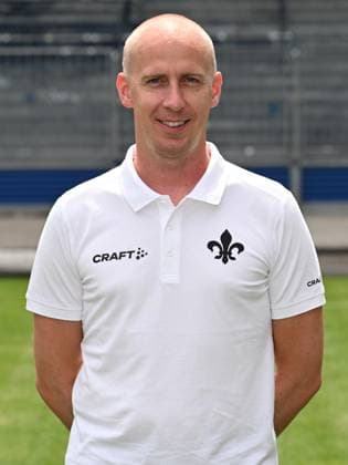 10.07.2023, xjhx, Fussball 1.Bundesliga, SV Darmstadt 98 - Fototermin Saison 2023 24 1.BL Porträttermin 2023 2024 emspor, v.l. Physiotherapeut Sebastian Pommer; SV Darmstadt 98; 1.BL, Porträttermin 2023 2024 (DFL DFB REGULATIONS PROHIBIT ANY USE OF PHOTOGRAPHS as IMAGE SEQUENCES and or QUASI-VIDEO) Darmstadt