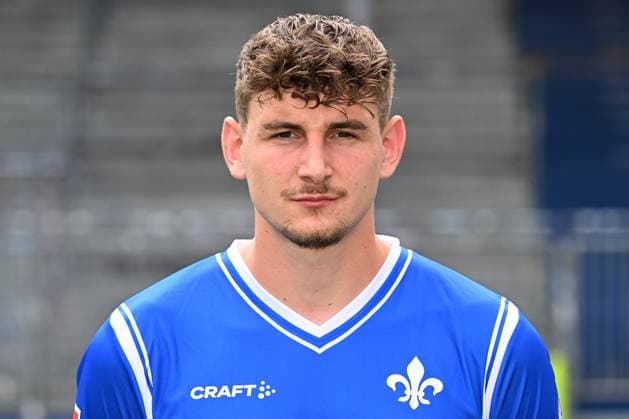 10.07.2023, xjhx, Fussball 1.Bundesliga, SV Darmstadt 98 - Fototermin Saison 2023 24 1.BL Porträttermin 2023 2024 emspor, v.l. Matej Maglica; SV Darmstadt 98; 1.BL, Porträttermin 2023 2024 (DFL DFB REGULATIONS PROHIBIT ANY USE OF PHOTOGRAPHS as IMAGE SEQUENCES and or QUASI-VIDEO) Darmstadt