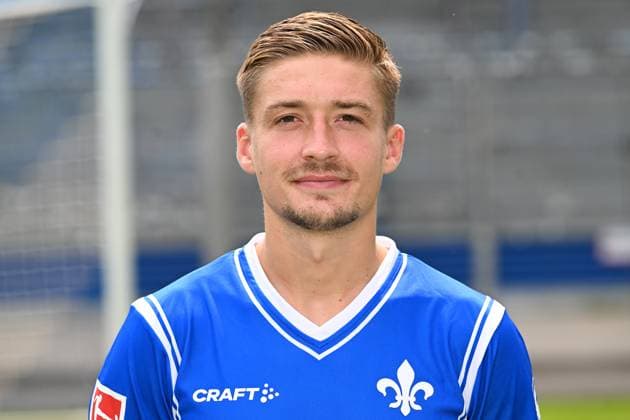 10.07.2023, xjhx, Fussball 1.Bundesliga, SV Darmstadt 98 - Fototermin Saison 2023 24 1.BL Porträttermin 2023 2024 emspor, v.l. Marvin Mehlem; SV Darmstadt 98; 1.BL, Porträttermin 2023 2024 (DFL DFB REGULATIONS PROHIBIT ANY USE OF PHOTOGRAPHS as IMAGE SEQUENCES and or QUASI-VIDEO) Darmstadt