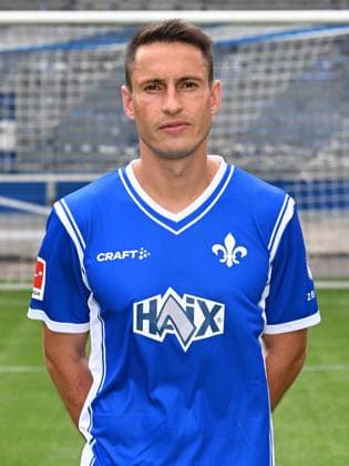 10.07.2023, xjhx, Fussball 1.Bundesliga, SV Darmstadt 98 - Fototermin Saison 2023 24 1.BL Porträttermin 2023 2024 emspor, v.l. Fabian Schnellhardt; SV Darmstadt 98; 1.BL, Porträttermin 2023 2024 (DFL DFB REGULATIONS PROHIBIT ANY USE OF PHOTOGRAPHS as IMAGE SEQUENCES and or QUASI-VIDEO) Darmstadt