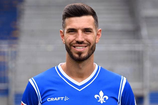 10.07.2023, xjhx, Fussball 1.Bundesliga, SV Darmstadt 98 - Fototermin Saison 2023 24 1.BL Porträttermin 2023 2024 emspor, v.l. Klaus Gjasula; SV Darmstadt 98; 1.BL, Porträttermin 2023 2024 (DFL DFB REGULATIONS PROHIBIT ANY USE OF PHOTOGRAPHS as IMAGE SEQUENCES and or QUASI-VIDEO) Darmstadt