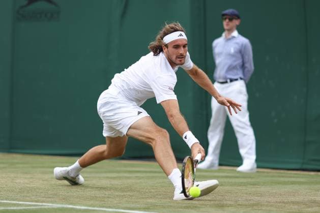 Wimbledon: Day Eight 10 July 2023, Wimbledon - Wimbledon Tennis Championships - Day Eight - Stefanos Tsitsipas (GRC) in action during his Gentlemen s Singles Round of 16 match against Christopher Eubanks (USA) - Photo: Charlotte Wilson Offside. Wimbledon UK Copyright: xCharlottexWilsonx xOffsidexOffside