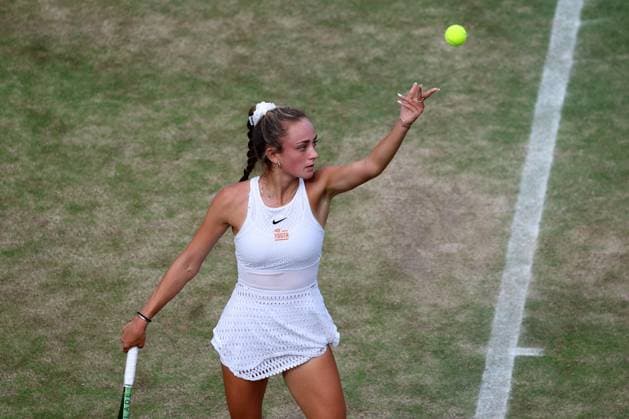 10th July 2023; All England Lawn Tennis and Croquet Club, London, England: Wimbledon Tennis Tournament; Isabelle Lacy (GBR) serves to Clervie Ngounoue (USA)  ActionPlus12530041 JohnxPatrickxFletcher