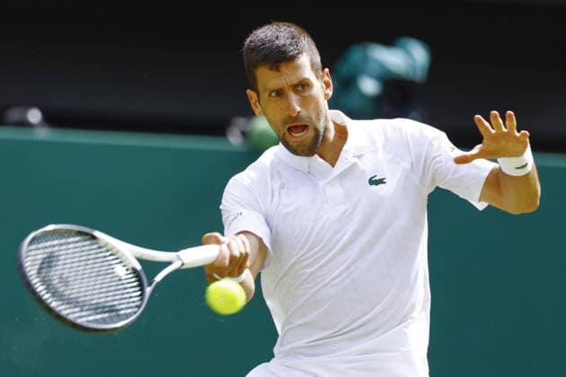 Tennis: Wimbledon championships Novak Djokovic of Serbia plays against Hubert Hurkacz of Poland in the men s singles fourth round at the Wimbledon tennis tournament in London on July 10, 2023, following the postponement of the match the previous day due to Wimbledon s 11 p.m. curfew.  A14AA0001669946P  