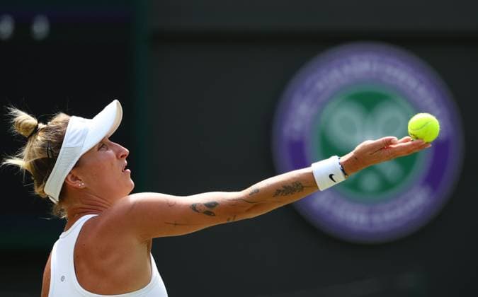 Mandatory Credit: Photo by Simon Dael Shutterstock (14003756i) Marketa Vondrousova in action against Jessica Pegula Wimbledon Tennis Championships, Day 9, The All England Lawn Tennis and Croquet Club, London, UK - 11 Jul 2023 Wimbledon Tennis Championships, Day 9, The All England Lawn Tennis and Croquet Club, London, UK - 11 Jul 2023  Copyright: xSimonxDael Shutterstockx 14003756i