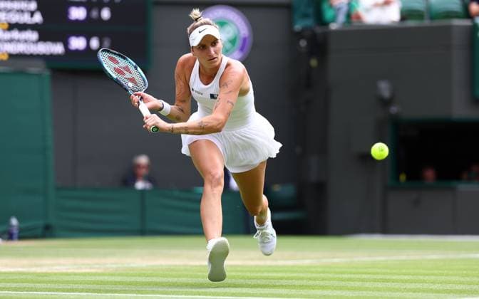 Mandatory Credit: Photo by Simon Dael Shutterstock (14003756ap) Marketa Vondrousova in action against Jessica Pegula Wimbledon Tennis Championships, Day 9, The All England Lawn Tennis and Croquet Club, London, UK - 11 Jul 2023 Wimbledon Tennis Championships, Day 9, The All England Lawn Tennis and Croquet Club, London, UK - 11 Jul 2023  Copyright: xSimonxDael Shutterstockx 14003756ap
