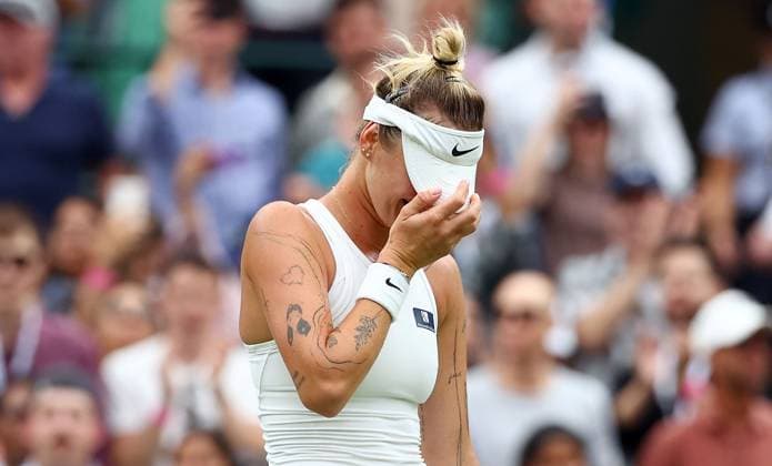Mandatory Credit: Photo by Simon Dael Shutterstock (14003756cc) Marketa Vondrousova celebrates victory over Jessica Pegula in the quarter final Wimbledon Tennis Championships, Day 9, The All England Lawn Tennis and Croquet Club, London, UK - 11 Jul 2023 Wimbledon Tennis Championships, Day 9, The All England Lawn Tennis and Croquet Club, London, UK - 11 Jul 2023  Copyright: xSimonxDael Shutterstockx 14003756cc