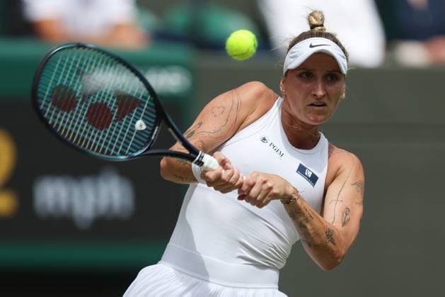 Wimbledon: Day Nine 11 July 2023, Wimbledon - Wimbledon Tennis Championships - Day Nine - Marketa Vondrousova (CZE) in action during her Ladies Singles Quarter Finals match against Jessica Pegula (USA) - Photo: Charlotte Wilson Offside. Wimbledon UK Copyright: xCharlottexWilsonx xOffsidexOffside