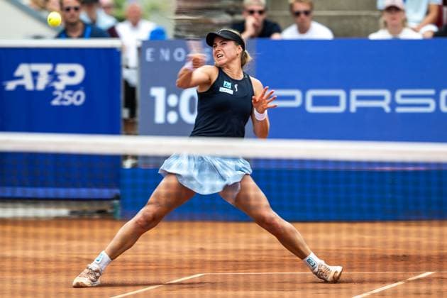 230711 Rebecca Peterson, Sverige, under dag 2 av WTA, Tennis Damen Nordea Open den 11 juli 2023 i Bastad. Copyright: MATHILDAxAHLBERG BB230711MA088