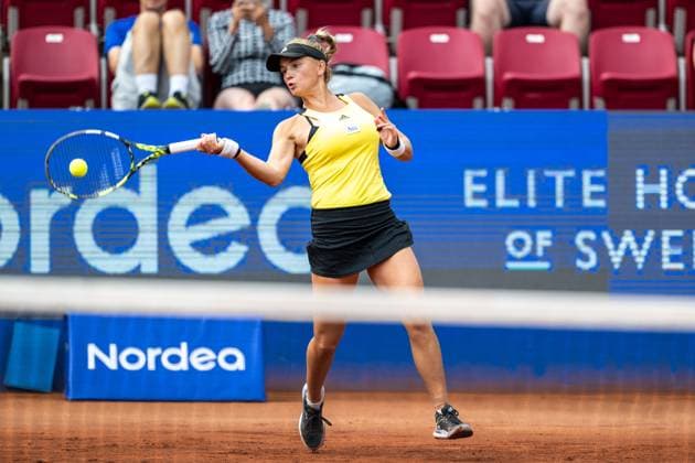 230711 Caijsa Hennemann, Sverige, under dag 2 av WTA, Tennis Damen Nordea Open den 11 juli 2023 i Bastad. Copyright: MATHILDAxAHLBERG BB230711MA103