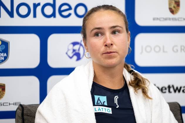 230711 Rebecca Peterson, Sverige, vid en pressträff under dag 2 av WTA, Tennis Damen Nordea Open den 11 juli 2023 i Bastad. Copyright: MATHILDAxAHLBERG BB230711MA128
