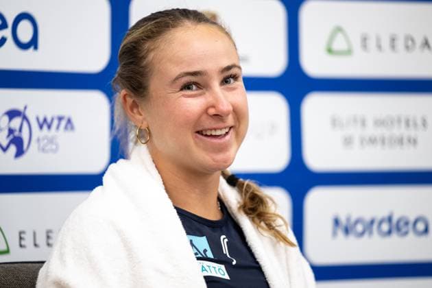 230711 Rebecca Peterson, Sverige, vid en pressträff under dag 2 av WTA, Tennis Damen Nordea Open den 11 juli 2023 i Bastad. Copyright: MATHILDAxAHLBERG BB230711MA131