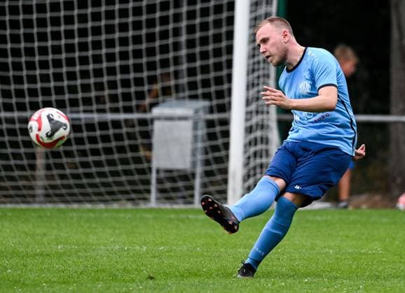 11.07.2023, xpsx, Fussball Aschaffenburger Stadtmeisterschaft, TV Aschaffenburg - SV Vatan Spor Aschaffenburg v.l. Niklas Richter (TV A) Aschaffenburg Bayern Deutschland (DEU)