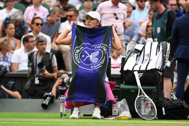 Wimbledon Championships Day 9 Iga Swiatek (POL) plays her quarter final round match at the 2023 Wimbledon Championships at the AELTC in London, UK on July 11, 2023. Photo by Corinne Dubreuil ABACAPRESS.COM London United Kingdom  Copyright: xDubreuilxCorinne ABACAx 860363_140 DubreuilxCorinne ABACAx 860363_140