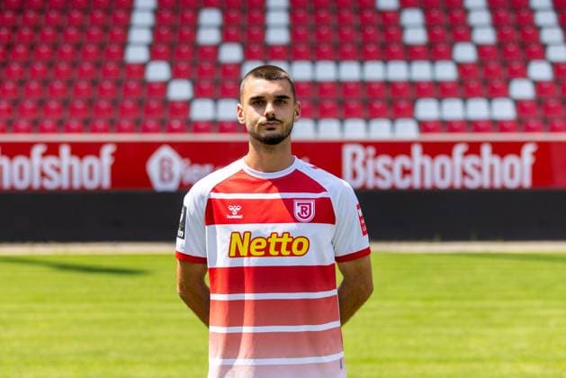 11.07.2023, Fussball, GER, Saison, 3.Liga, Porträttermin 2023 2024, SSV Jahn Regensburg Rasim Bulic; SSV Jahn Regensburg; 3.Liga, Porträttermin 2023 2024, DFL REGULATIONS PROHIBIT ANY USE OF PHOTOGRAPHS AS IMAGE SEQUENCES AND OR QUASI-VIDEO.