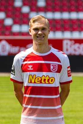 11.07.2023, Fussball, GER, Saison, 3.Liga, Porträttermin 2023 2024, SSV Jahn Regensburg Louis Breunig; SSV Jahn Regensburg; 3.Liga, Porträttermin 2023 2024, DFL REGULATIONS PROHIBIT ANY USE OF PHOTOGRAPHS AS IMAGE SEQUENCES AND OR QUASI-VIDEO.