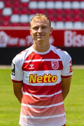 11.07.2023, Fussball, GER, Saison, 3.Liga, Porträttermin 2023 2024, SSV Jahn Regensburg Niclas Anspach; SSV Jahn Regensburg; 3.Liga, Porträttermin 2023 2024, DFL REGULATIONS PROHIBIT ANY USE OF PHOTOGRAPHS AS IMAGE SEQUENCES AND OR QUASI-VIDEO.