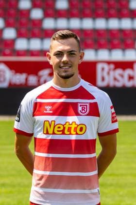 11.07.2023, Fussball, GER, Saison, 3.Liga, Porträttermin 2023 2024, SSV Jahn Regensburg Jannik Graf; SSV Jahn Regensburg; 3.Liga, Porträttermin 2023 2024, DFL REGULATIONS PROHIBIT ANY USE OF PHOTOGRAPHS AS IMAGE SEQUENCES AND OR QUASI-VIDEO.