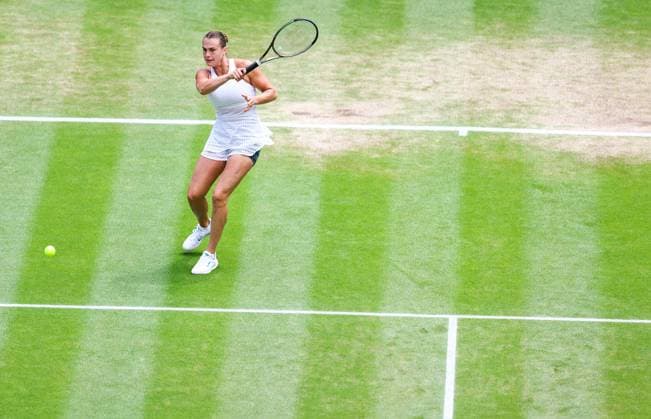 Mandatory Credit: Photo by Simon Dael Shutterstock (14006840r) Aryna Sabalenka Wimbledon Tennis Championships, Day 10, The All England Lawn Tennis and Croquet Club, London, UK - 12 Jul 2023 Wimbledon Tennis Championships, Day 10, The All England Lawn Tennis and Croquet Club, London, UK - 12 Jul 2023  Copyright: xSimonxDael Shutterstockx 14006840r