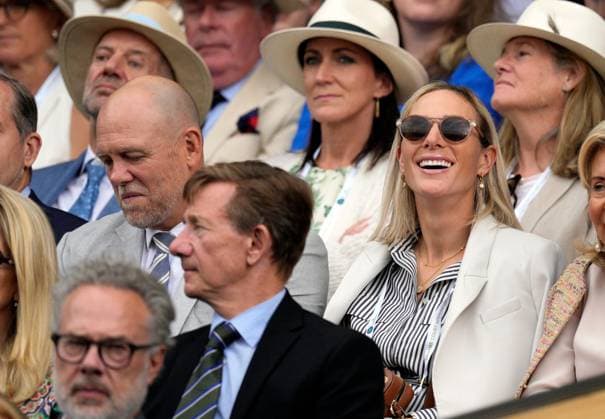 Mandatory Credit: Photo by Dave Shopland Shutterstock (14006841bo) Mike Tindall and Zara Phillips watching the action on Centre Court Wimbledon Tennis Championships, Day 10, The All England Lawn Tennis and Croquet Club, London, UK - 12 Jul 2023 Wimbledon Tennis Championships, Day 10, The All England Lawn Tennis and Croquet Club, London, UK - 12 Jul 2023  Copyright: xDavexShopland Shutterstockx 14006841bo