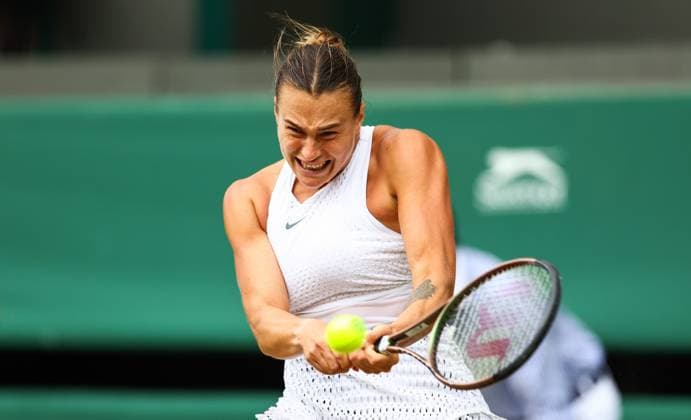 Mandatory Credit: Photo by Simon Dael Shutterstock (14006840aq) Aryna Sabalenka Wimbledon Tennis Championships, Day 10, The All England Lawn Tennis and Croquet Club, London, UK - 12 Jul 2023 Wimbledon Tennis Championships, Day 10, The All England Lawn Tennis and Croquet Club, London, UK - 12 Jul 2023  Copyright: xSimonxDael Shutterstockx 14006840aq