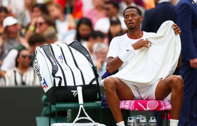 Mandatory Credit: Photo by Simon Dael Shutterstock (14006840co) Christopher Eubanks Wimbledon Tennis Championships, Day 10, The All England Lawn Tennis and Croquet Club, London, UK - 12 Jul 2023 Wimbledon Tennis Championships, Day 10, The All England Lawn Tennis and Croquet Club, London, UK - 12 Jul 2023  Copyright: xSimonxDael Shutterstockx 14006840co