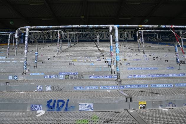 Übersicht des Stadion am Böllenfalltor des SV Darmstadt 98 fotografiert beim Fußball Testspiel Spiel Darmstadt 98 gegen Norwich City am 12.7.2023 in Darmstadt. (DFL DFB REGULATIONS PROHIBIT ANY USE OF PHOTOGRAPHS as IMAGE SEQUENCES and or QUASI-VIDEO) *** Overview of the stadium at the Böllenfalltor of SV Darmstadt 98 photographed at the soccer test match match Darmstadt 98 against Norwich City on 12 7 2023 in Darmstadt DFL DFB REGULATIONS PROHIBIT ANY USE OF PHOTOGRAPHS as IMAGE SEQUENCES and or QUASI VIDEO