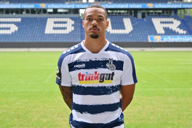 Chinedu Ekene; MSV Duisburg; 3.Liga, Porträttermin 2023 2024 Duisburg Schauinsland Reisen Arena Nordrhein-Westfalen Deutschland